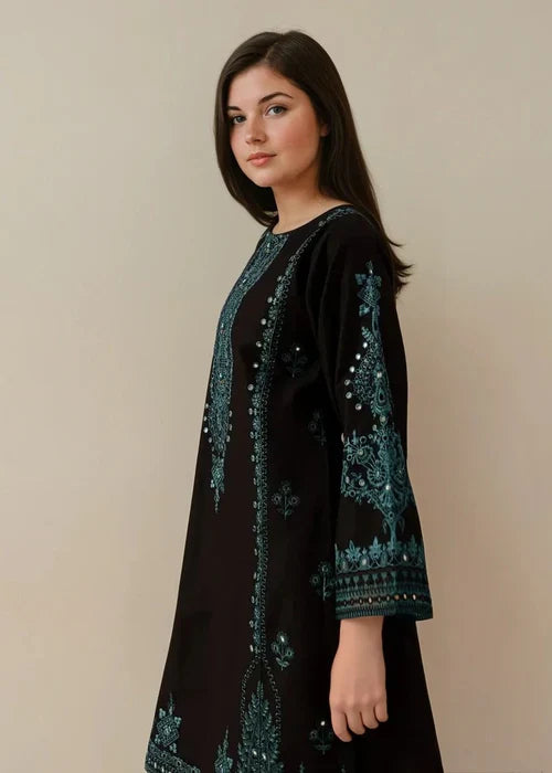 kaamla Embroidered - 2 pieces